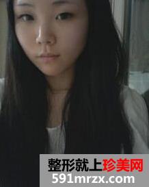 ���^�����sС���g(sh��),����һ������Ů