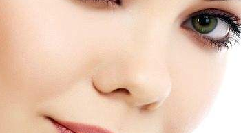 ���Ӽ��w�ܱ��ֶ��