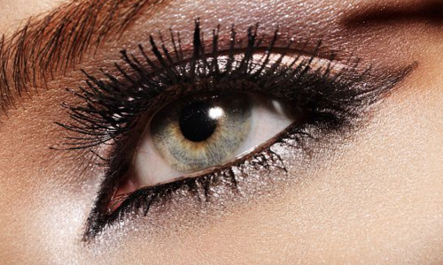 ���۾����F��